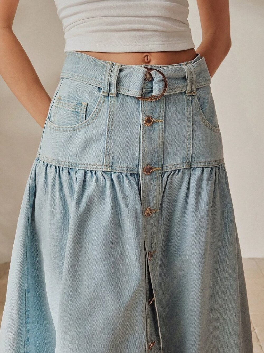 Light Wash Casual Women's Elegant Button Up Denim Waist Maxi Skirt With Belt - Picture 5 of 6